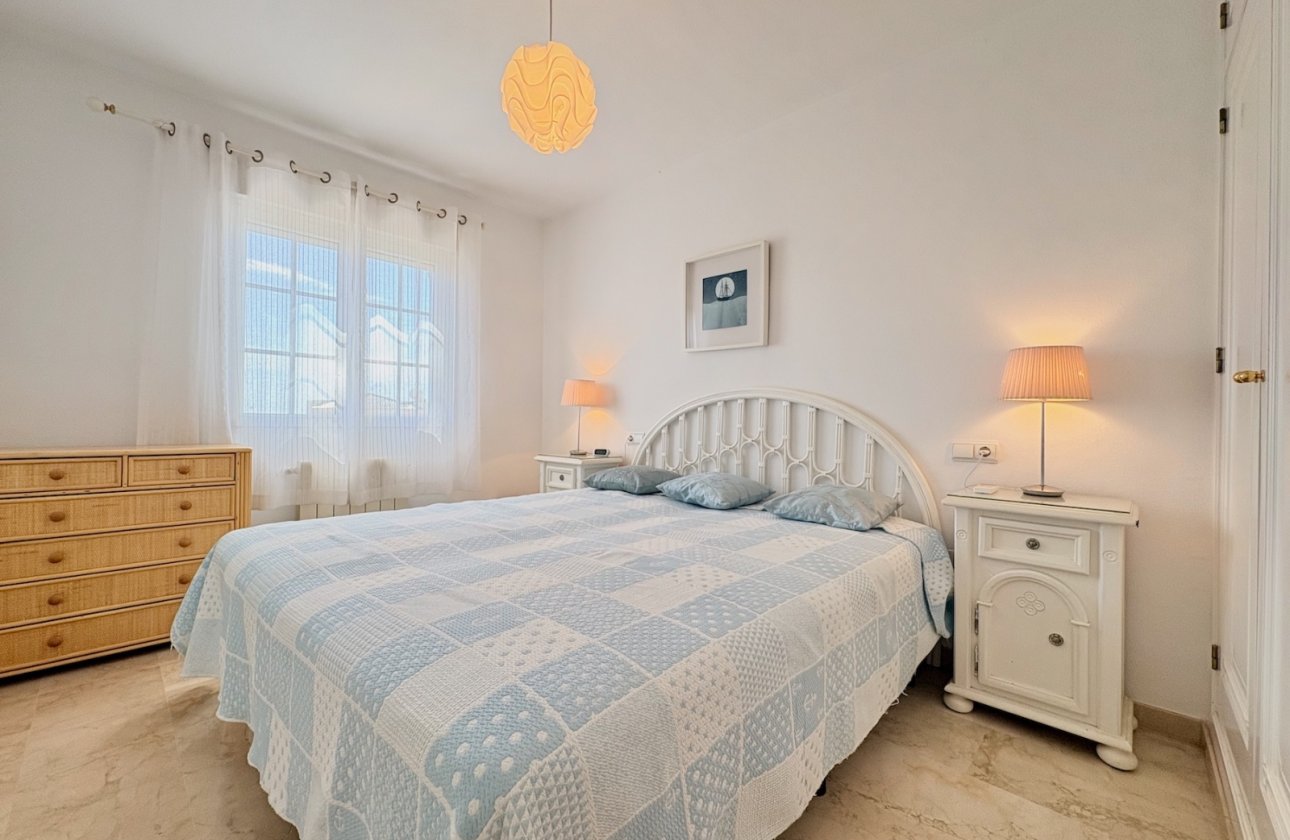 Resale - Villa - Orihuela - Villamartin
