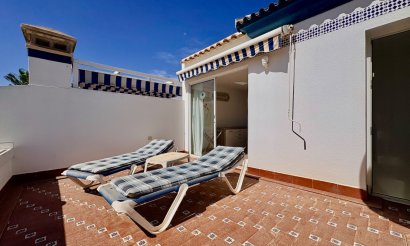 Resale - Villa - Orihuela - Villamartin