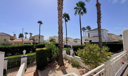 Resale - Villa - Orihuela - Villamartin