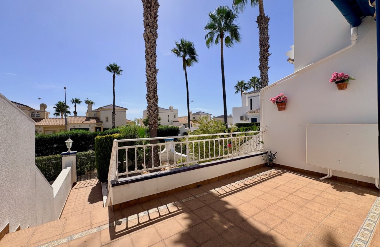 Resale - Villa - Orihuela - Villamartin