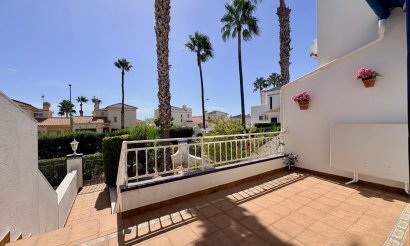 Resale - Villa - Orihuela - Villamartin