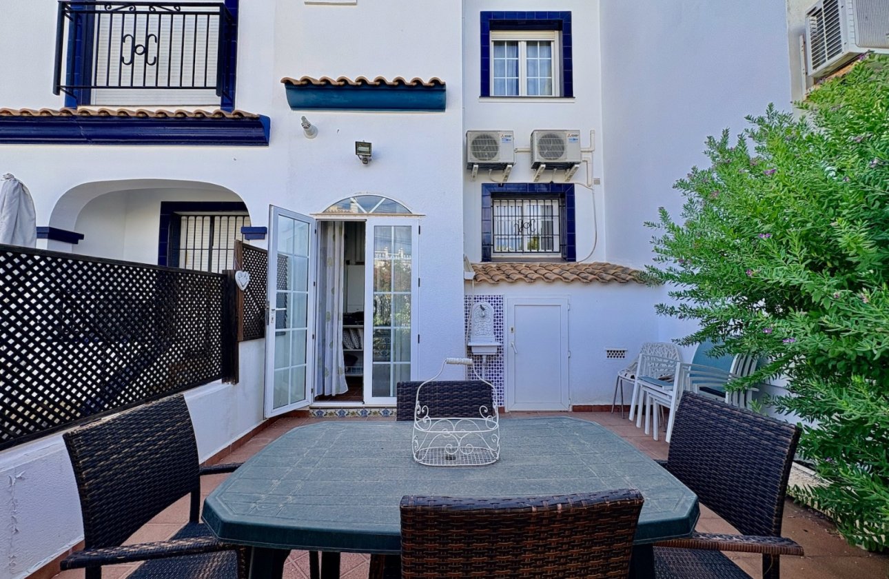 Resale - Villa - Orihuela - Villamartin
