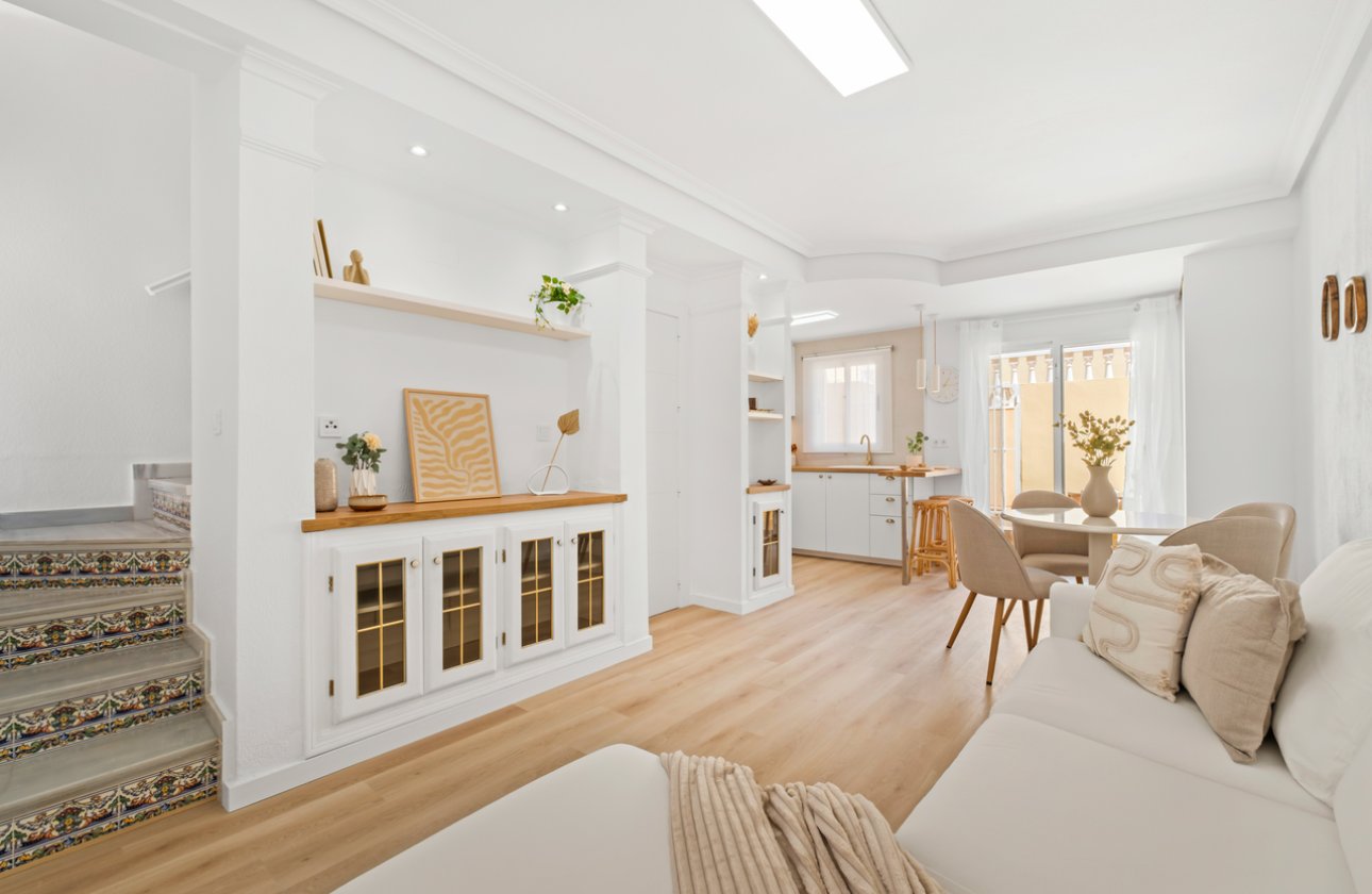 Resale - Townhouse - Orihuela Costa - Villamartin