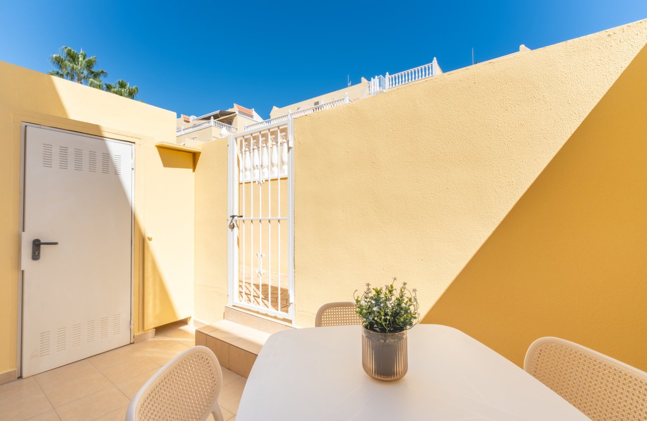 Resale - Townhouse - Orihuela Costa - Villamartin