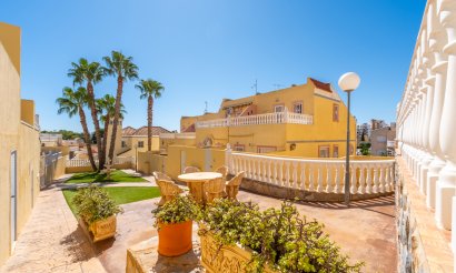 Resale - Townhouse - Orihuela Costa - Villamartin