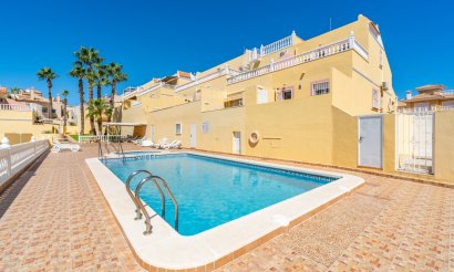 Resale - Townhouse - Orihuela Costa - Villamartin