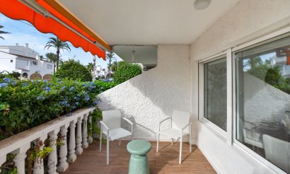 Resale - Townhouse - Orihuela Costa - Villamartin