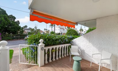 Resale - Townhouse - Orihuela Costa - Villamartin