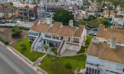 Resale - Townhouse - Orihuela Costa - Villamartin