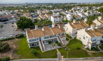 Resale - Townhouse - Orihuela Costa - Villamartin