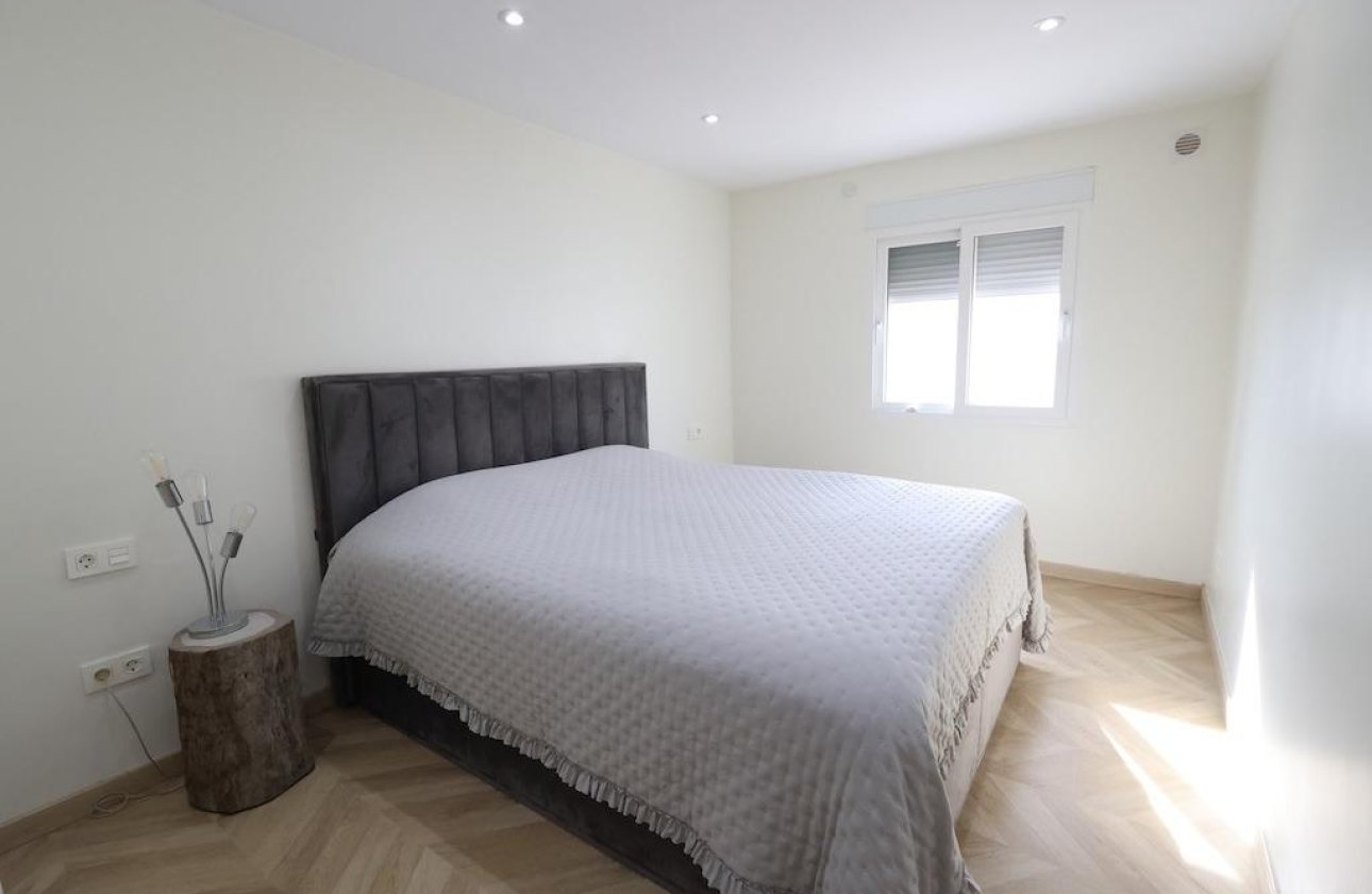 Resale - Villa - Torrevieja - Los Balcones - Los Altos del Edén