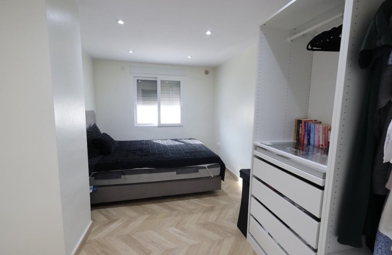 Resale - Villa - Torrevieja - Los Balcones - Los Altos del Edén
