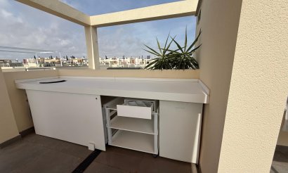 Resale - Bungalow - Pilar de la Horadada - Mil Palmeras