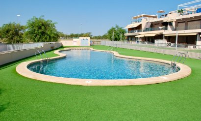 Resale - Bungalow - Pilar de la Horadada - Mil Palmeras