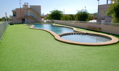 Resale - Bungalow - Pilar de la Horadada - Mil Palmeras