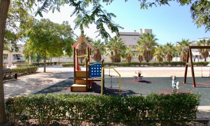 Resale - Bungalow - Pilar de la Horadada - Mil Palmeras