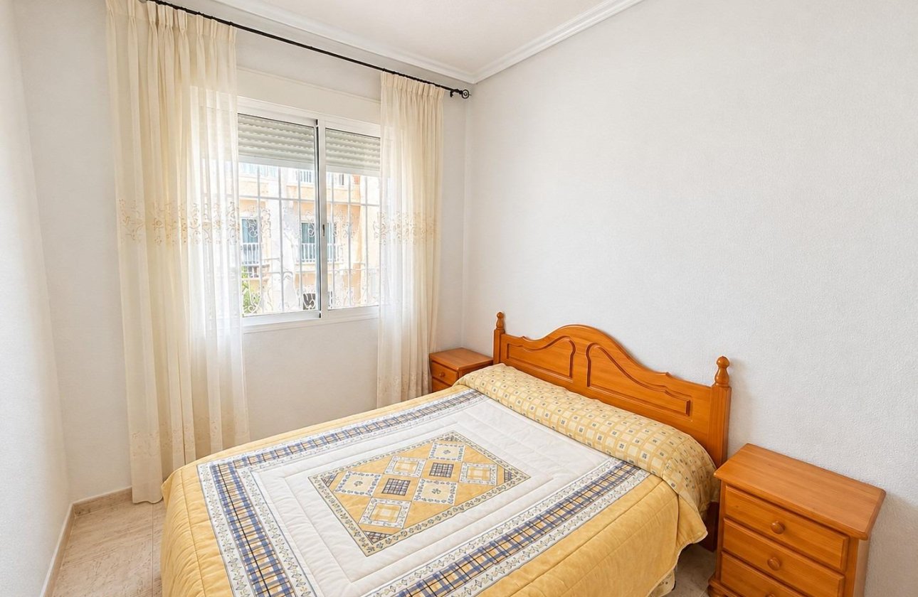 Resale - Bungalow - Torrevieja - Torreblanca