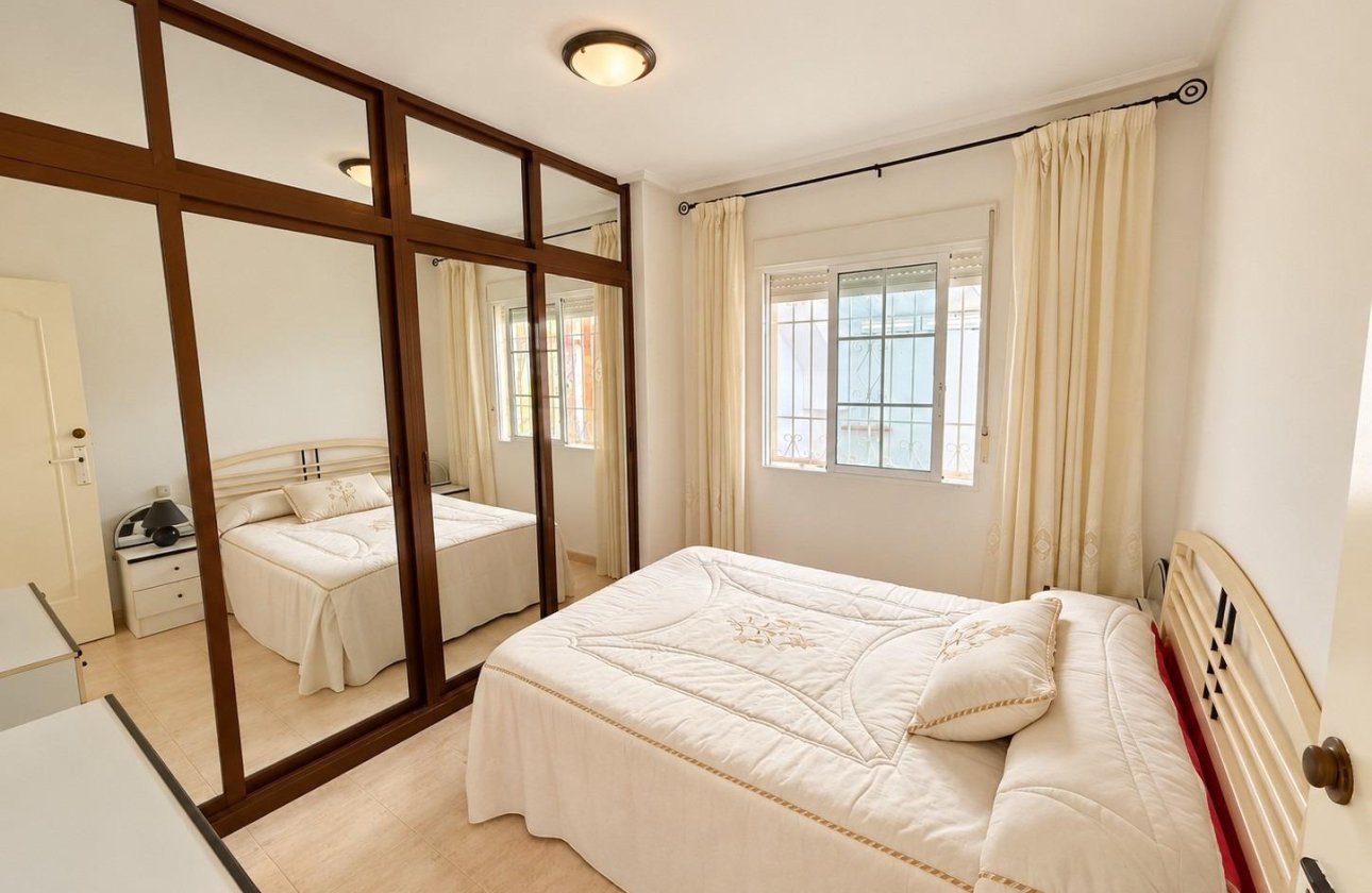 Resale - Bungalow - Torrevieja - Torreblanca