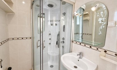 Resale - Bungalow - Torrevieja - Torreblanca