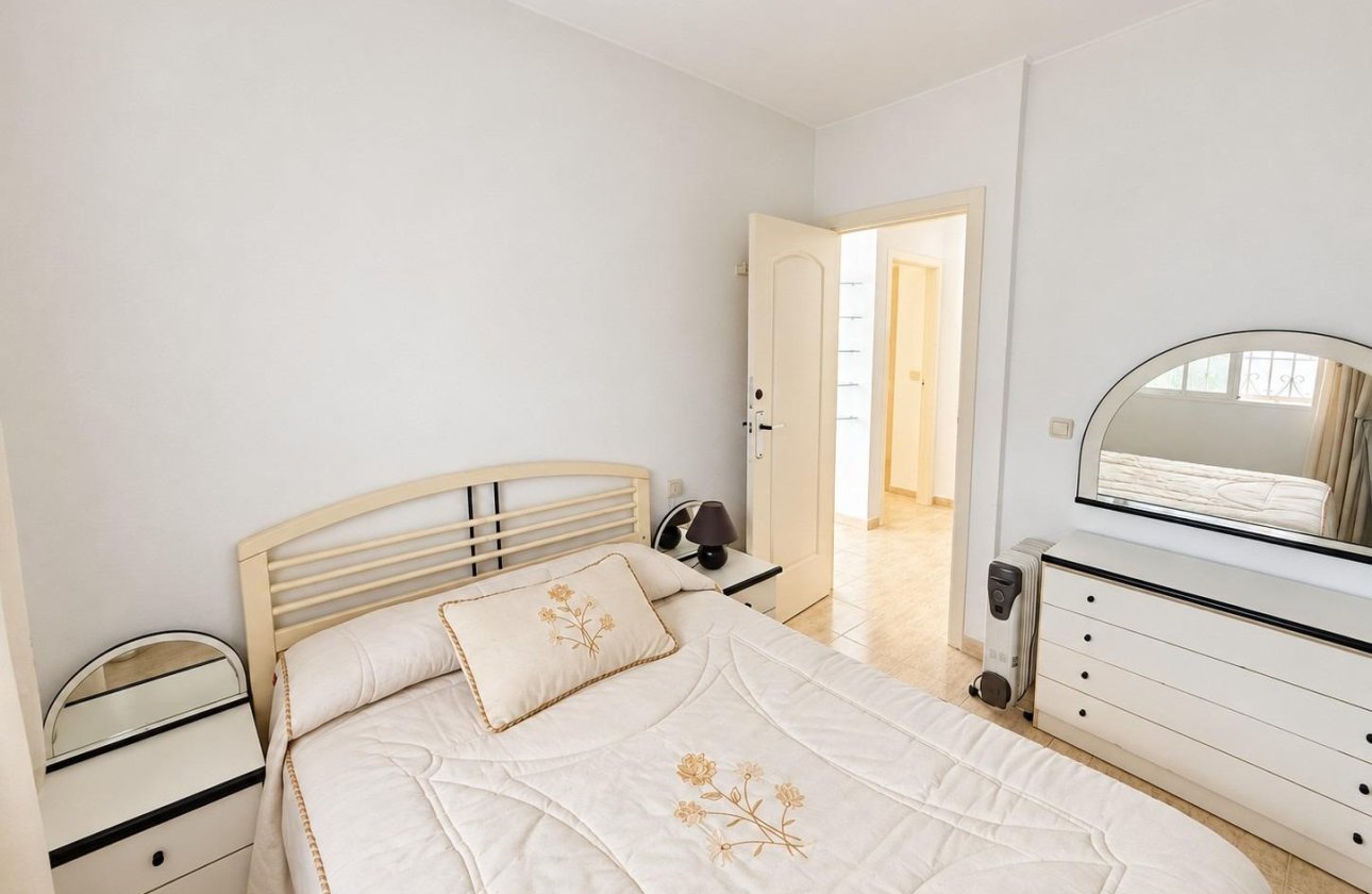 Resale - Bungalow - Torrevieja - Torreblanca