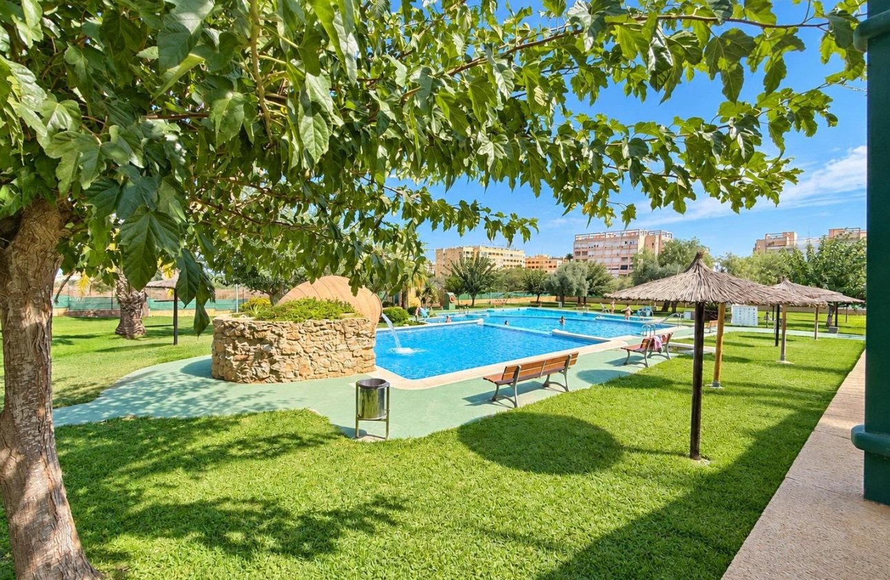 Resale - Bungalow - Torrevieja - Torreblanca