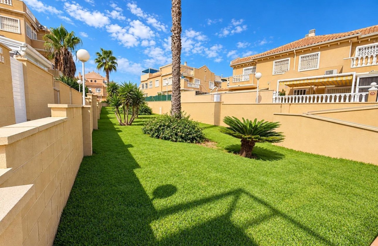 Resale - Bungalow - Torrevieja - Torreblanca