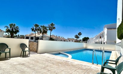 Reventa - Adosado - La Zenia