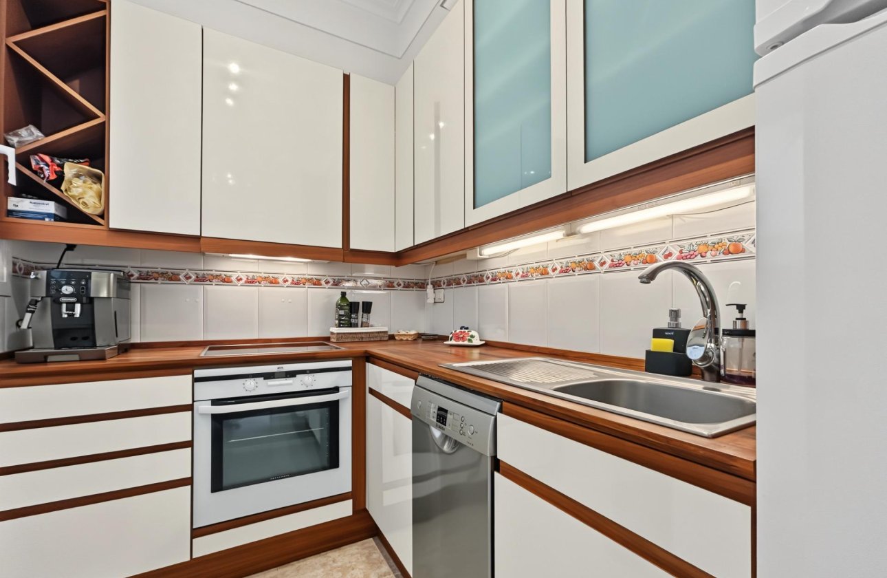 Resale - Bungalow - Orihuela Costa - Lomas de Don Juan