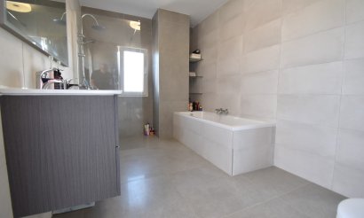 Reventa - Apartamento / piso - Orihuela Costa - Las Filipinas