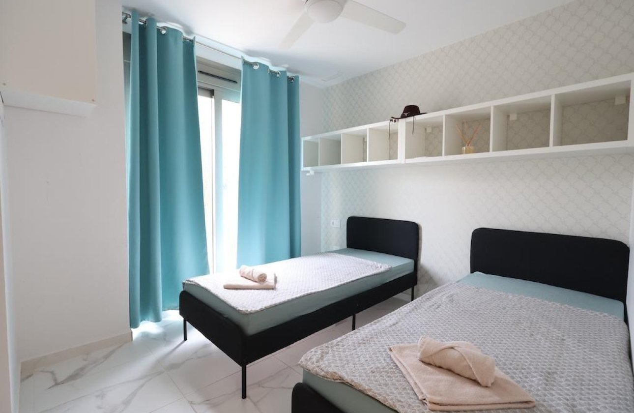 Reventa - Villa - Orihuela Costa - Villamartín-Las Filipinas