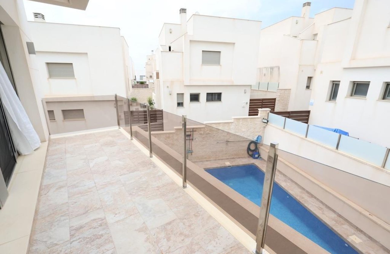Reventa - Villa - Orihuela Costa - Villamartín-Las Filipinas