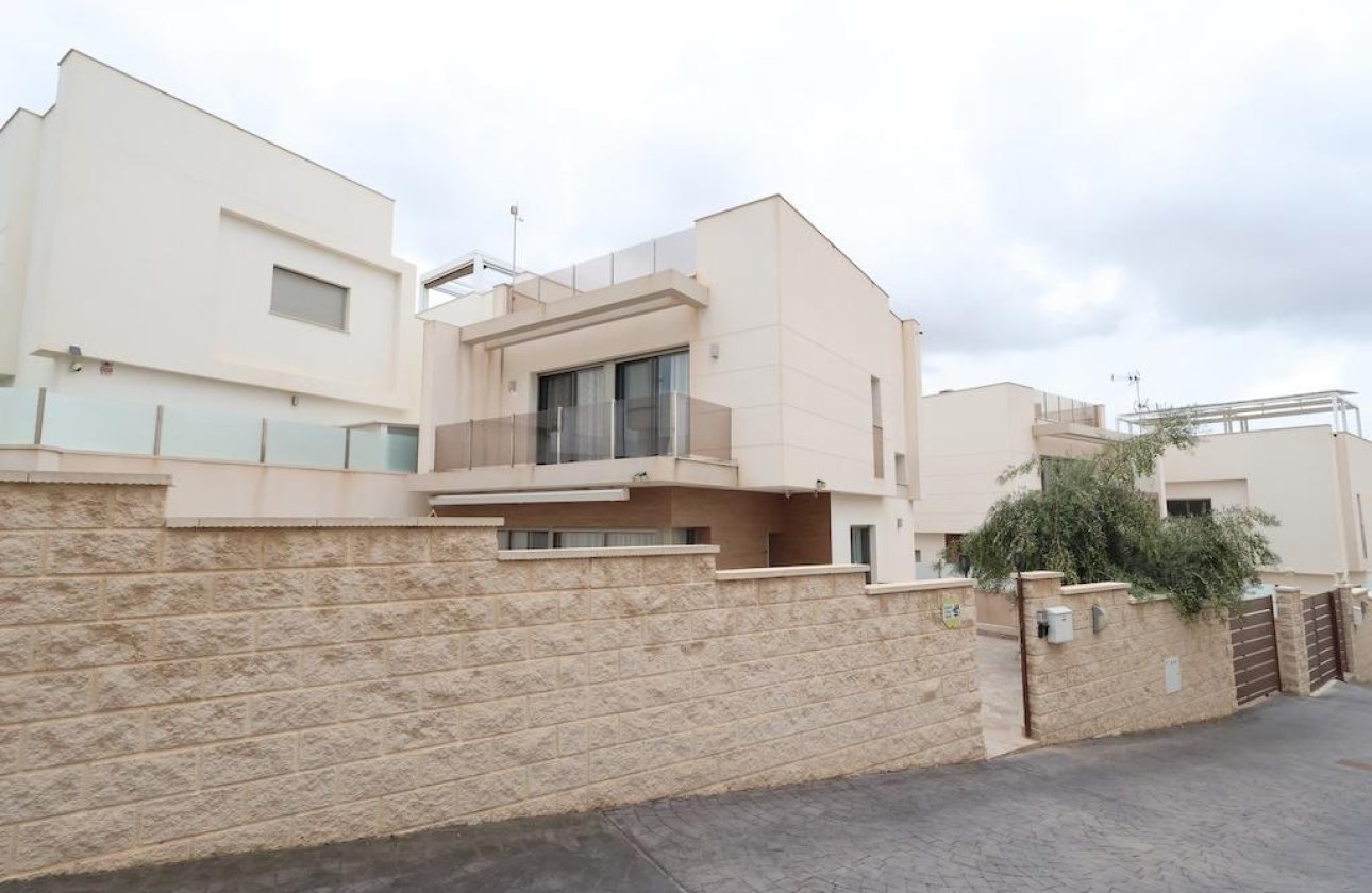 Reventa - Villa - Orihuela Costa - Villamartín-Las Filipinas