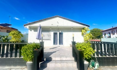 Reventa - Villa - Pilar de la Horadada - Pinar de Campoverde