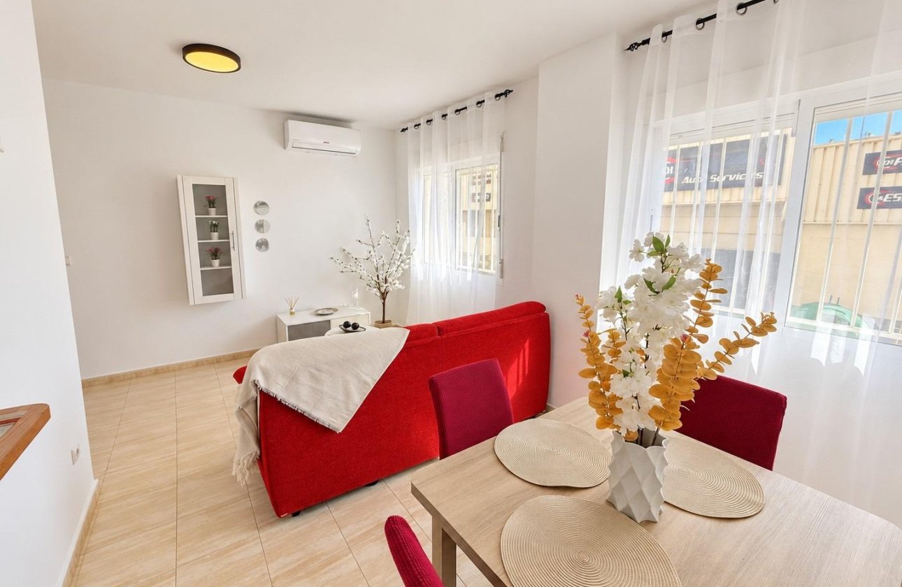 Resale - Apartment / flat - Torrevieja - Centro