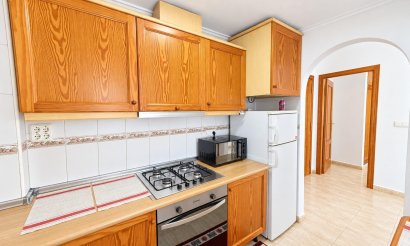 Resale - Apartment / flat - Torrevieja - Centro