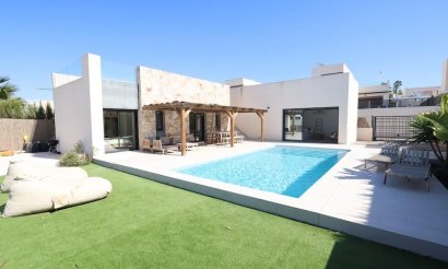 Reventa - Villa - Algorfa - Comunidad valenciana
