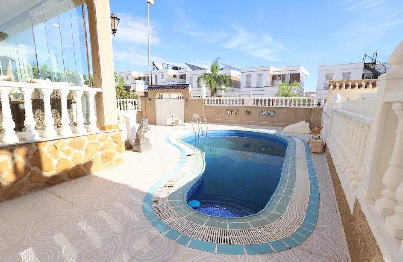 Reventa - Villa - Orihuela Costa - Las Filipinas