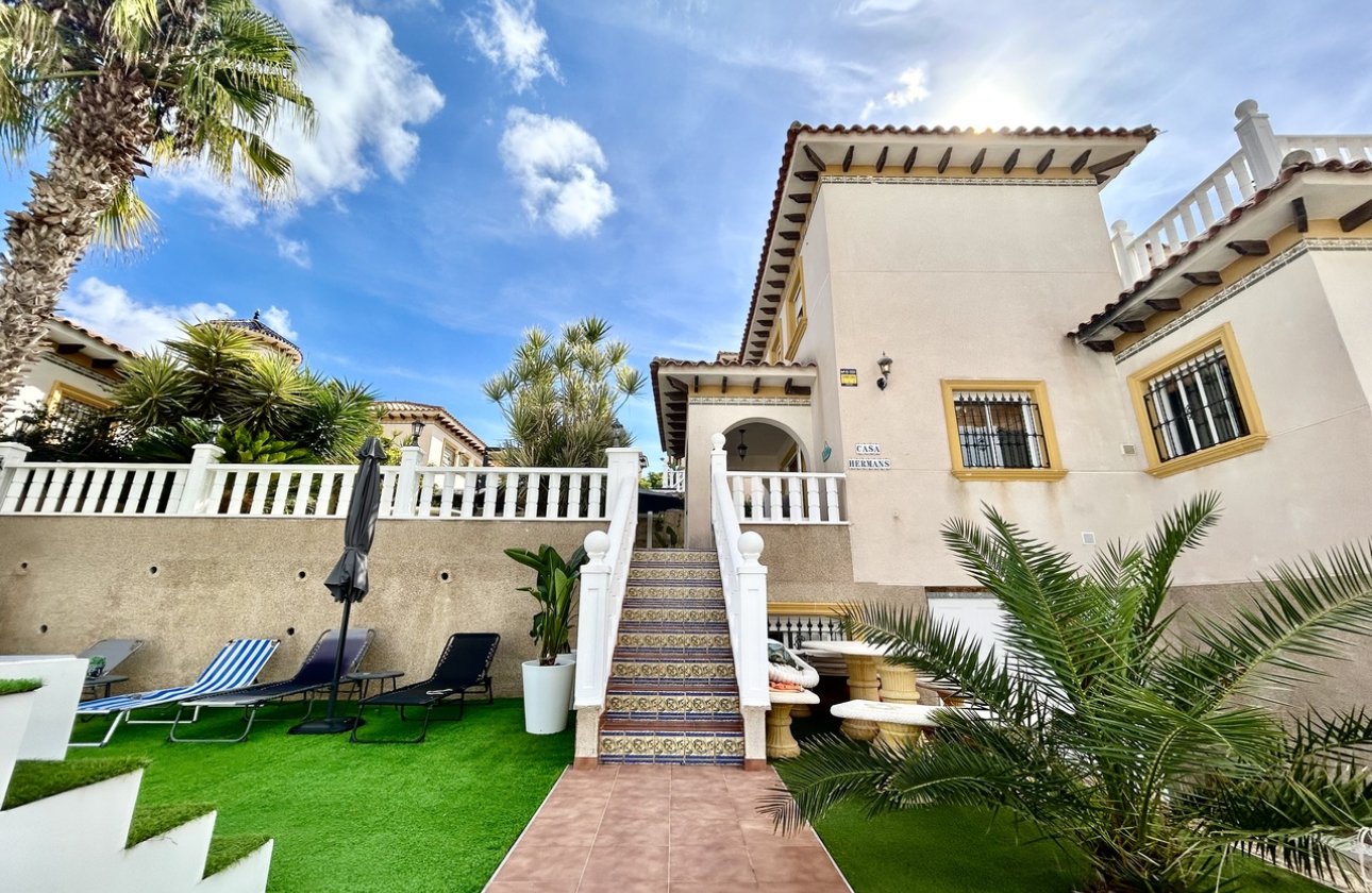 Reventa - Villa - Orihuela Costa - Villamartin