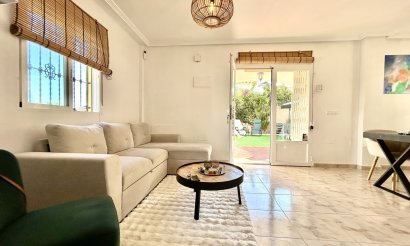Reventa - Villa - Orihuela Costa - Villamartin