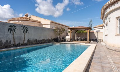 Reventa - Villa - Orihuela Costa - Playa Flamenca