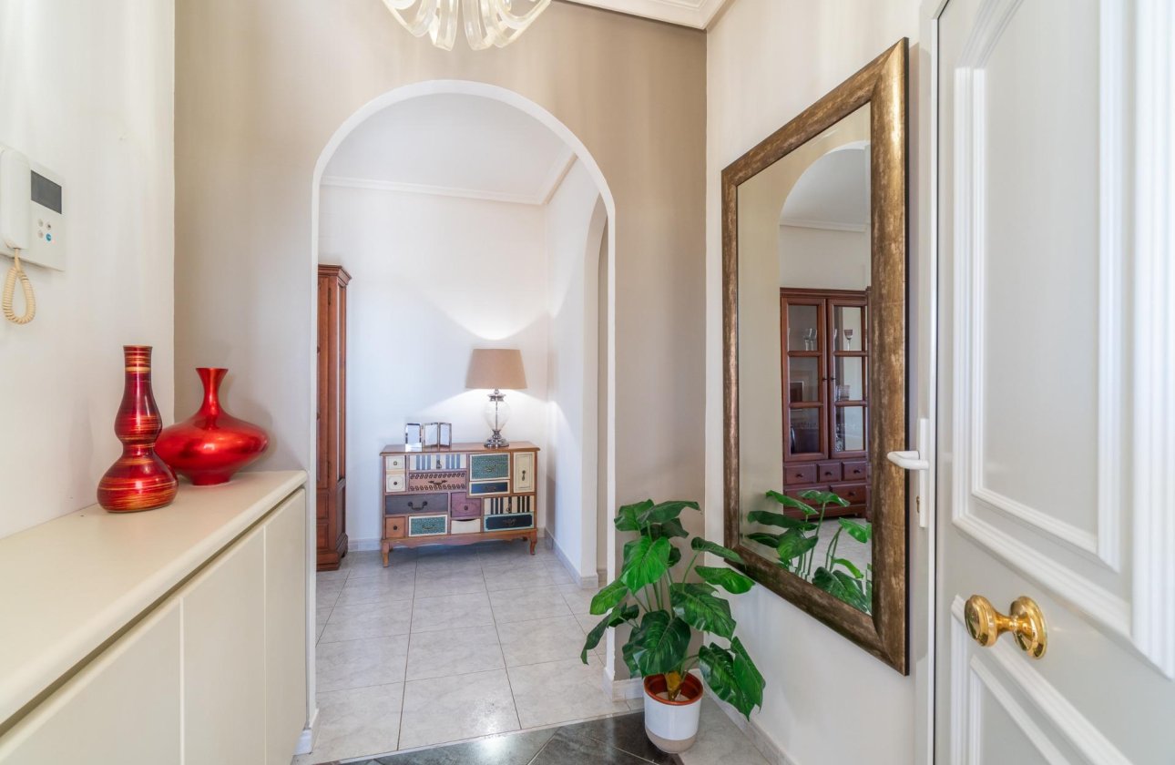 Reventa - Villa - Orihuela Costa - Playa Flamenca