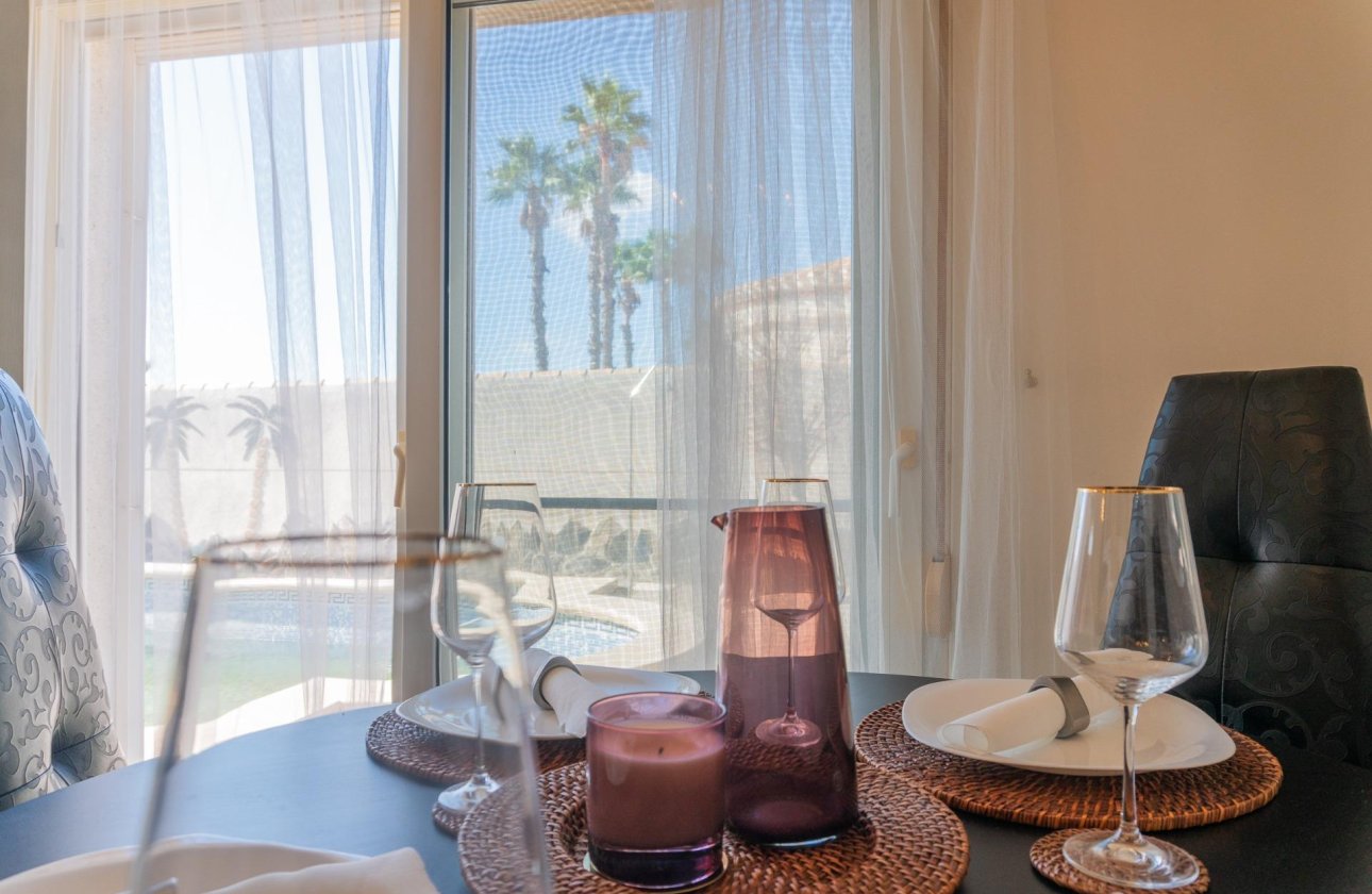 Reventa - Villa - Orihuela Costa - Playa Flamenca