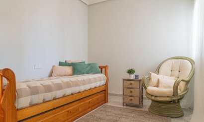 Reventa - Villa - Orihuela Costa - Playa Flamenca
