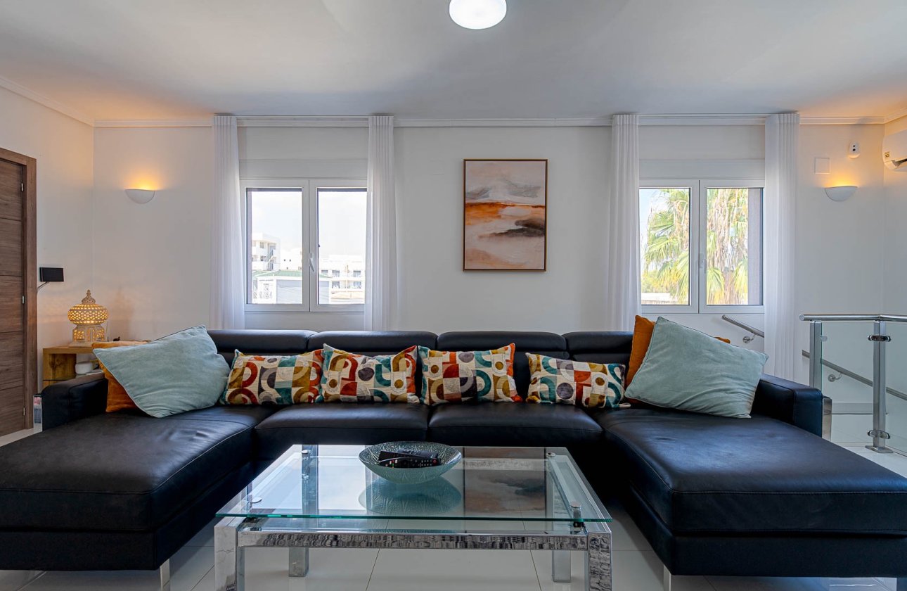 Reventa - Villa - Orihuela Costa - Villamartin