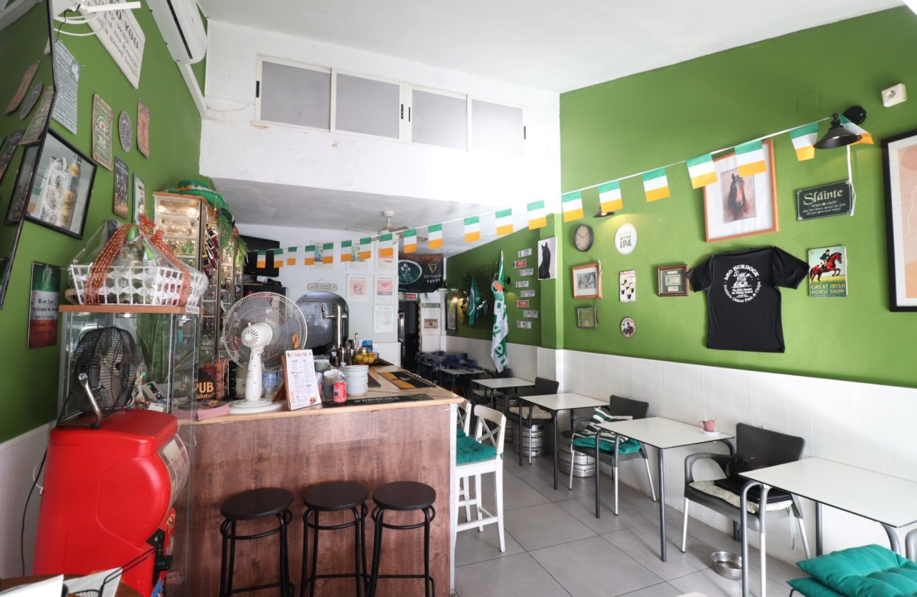 Reventa - Commercial (Freehold) - Torrevieja - El Chaparral