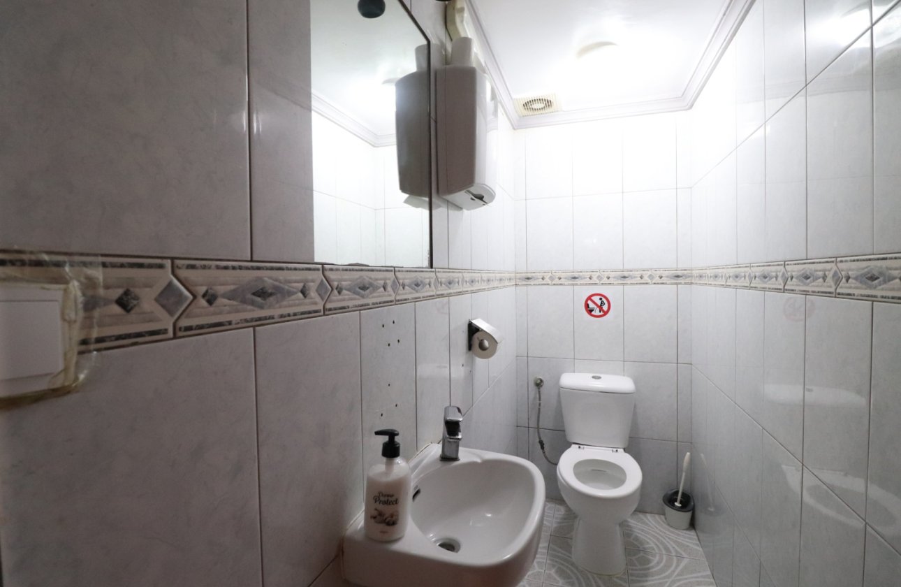 Reventa - Commercial (Freehold) - Torrevieja - El Chaparral