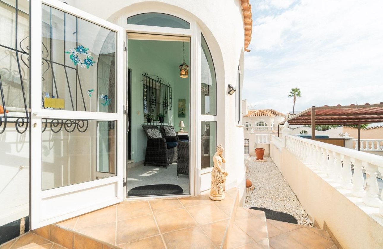 Reventa - Villa - Orihuela Costa - La Florida