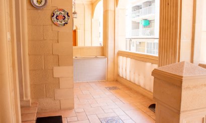 Resale - Apartment / flat - Guardamar del Segura
