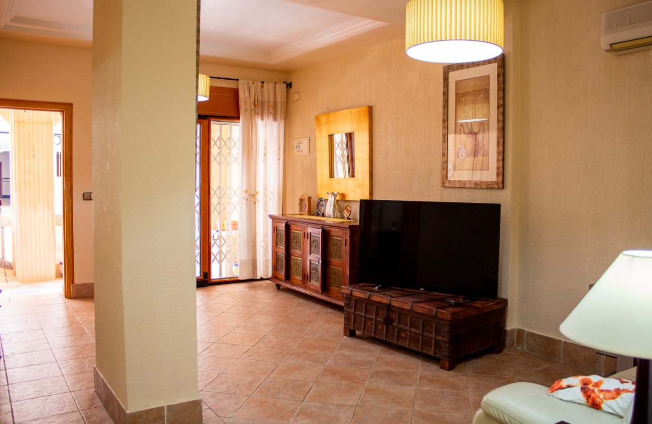 Resale - Apartment / flat - Guardamar del Segura