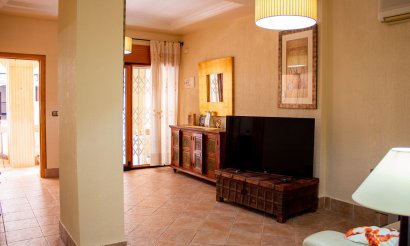 Resale - Apartment / flat - Guardamar del Segura
